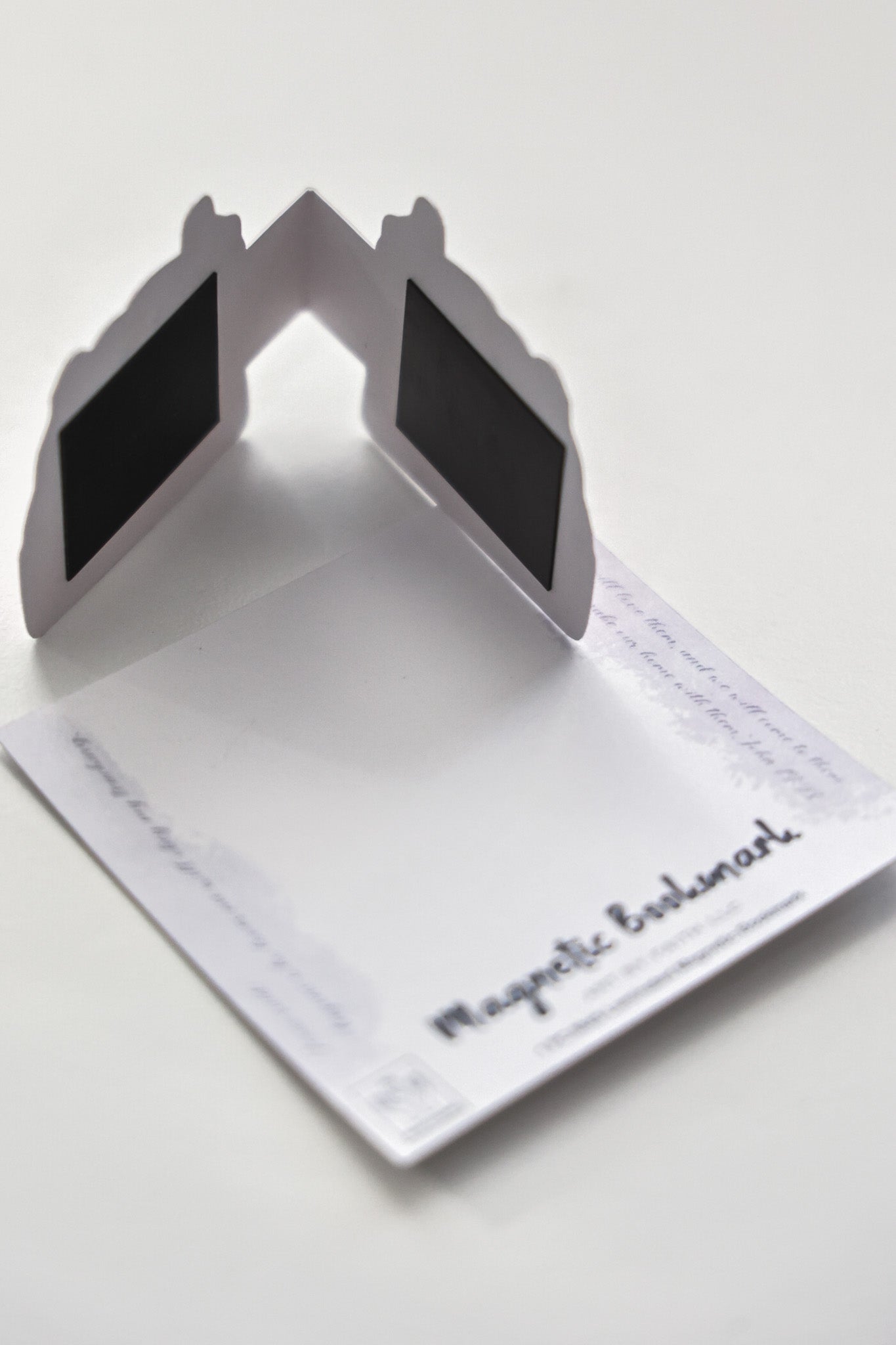 Bookmark (Magnetic)-Listening